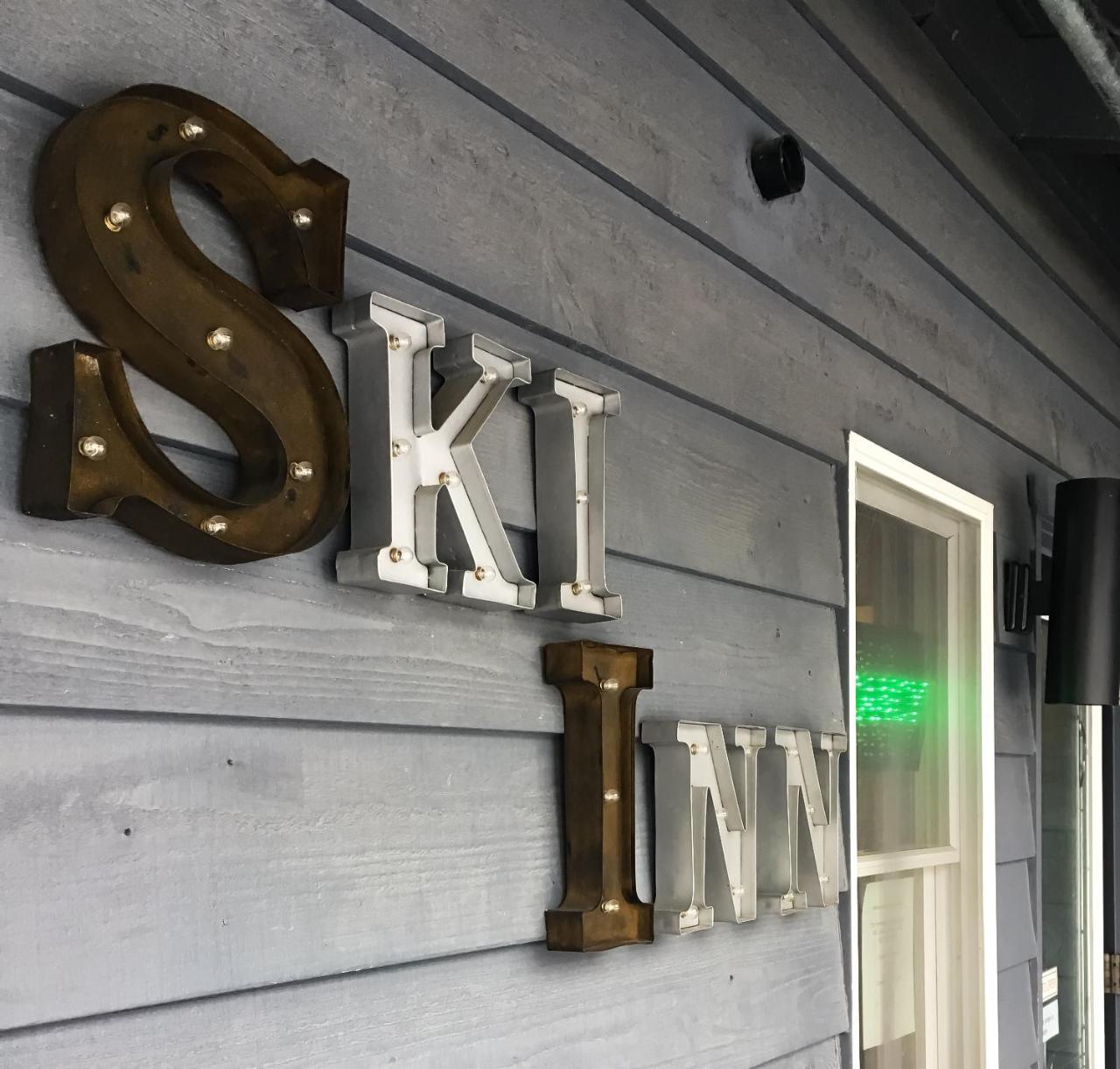 Ski Inn Girdwood Eksteriør billede